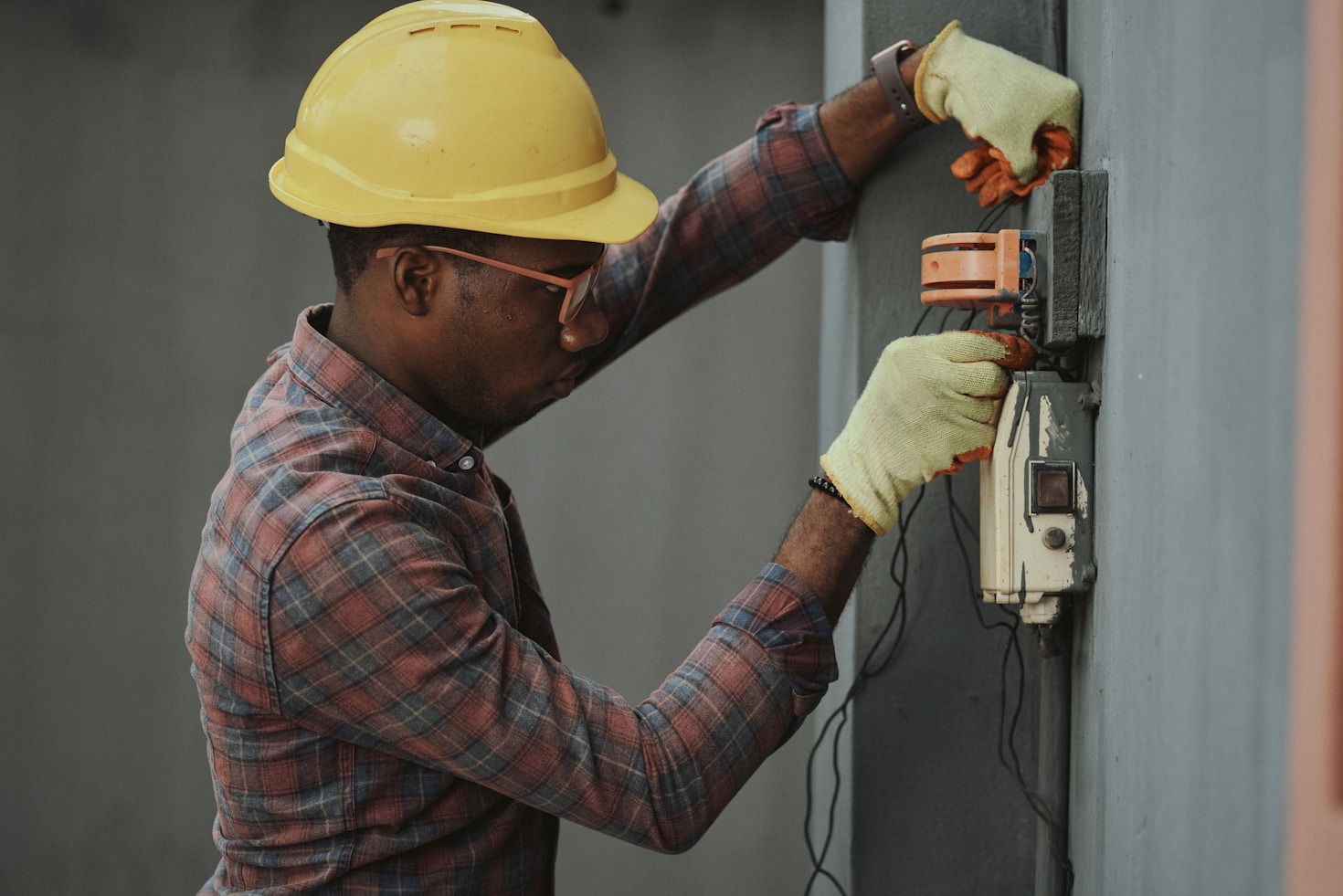 Effective Strategies for Reducing Workplace Accidents